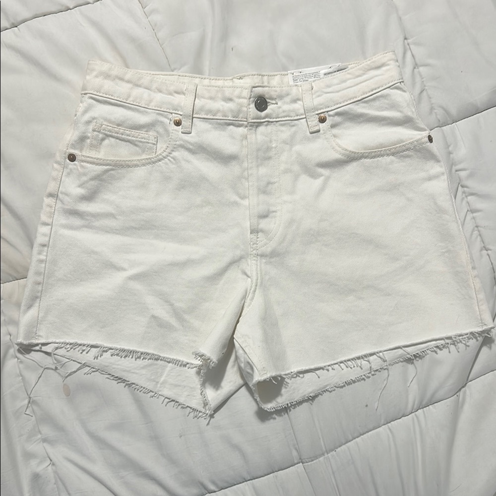 H&M White Jean Shorts with Frayed Hems